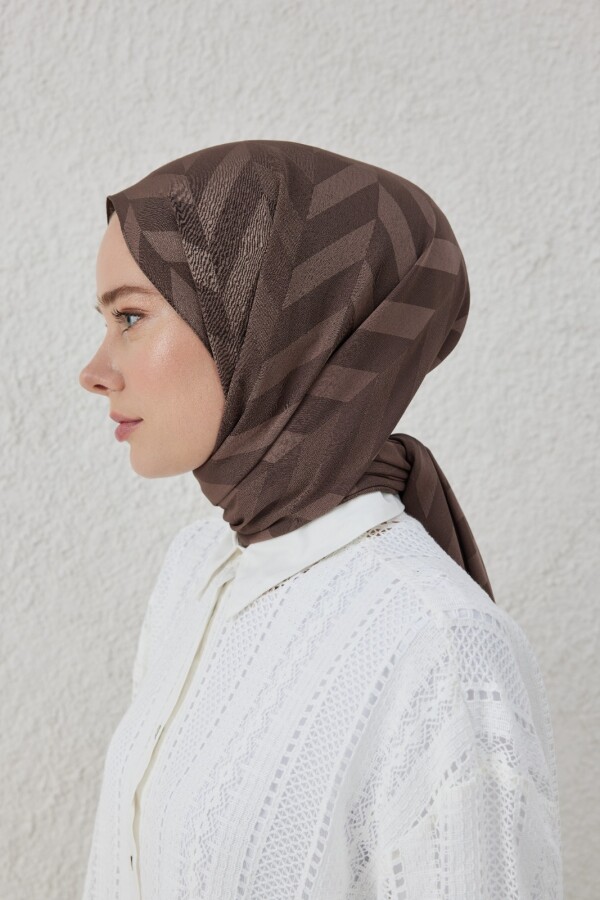 BADEMİ BALIKSIRTI DESEN JAKAR ŞAL - (1)