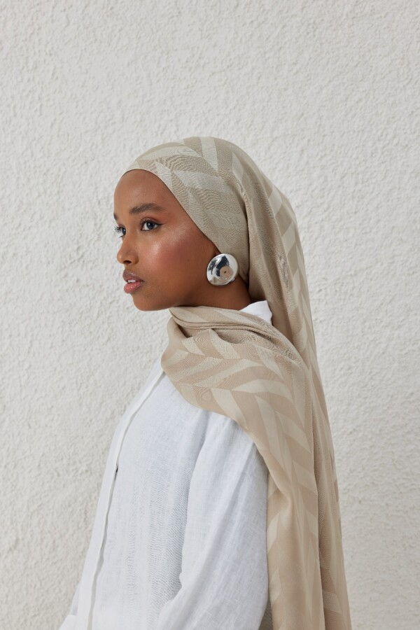 BAL BEJİ BALIKSIRTI DESEN JAKAR ŞAL - VALORSCARF (1)