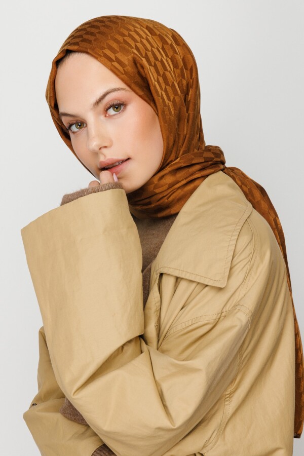 BAL KÖPÜĞÜ QOZA DESEN İPEKSİ JAKAR ŞAL - VALORSCARF (1)