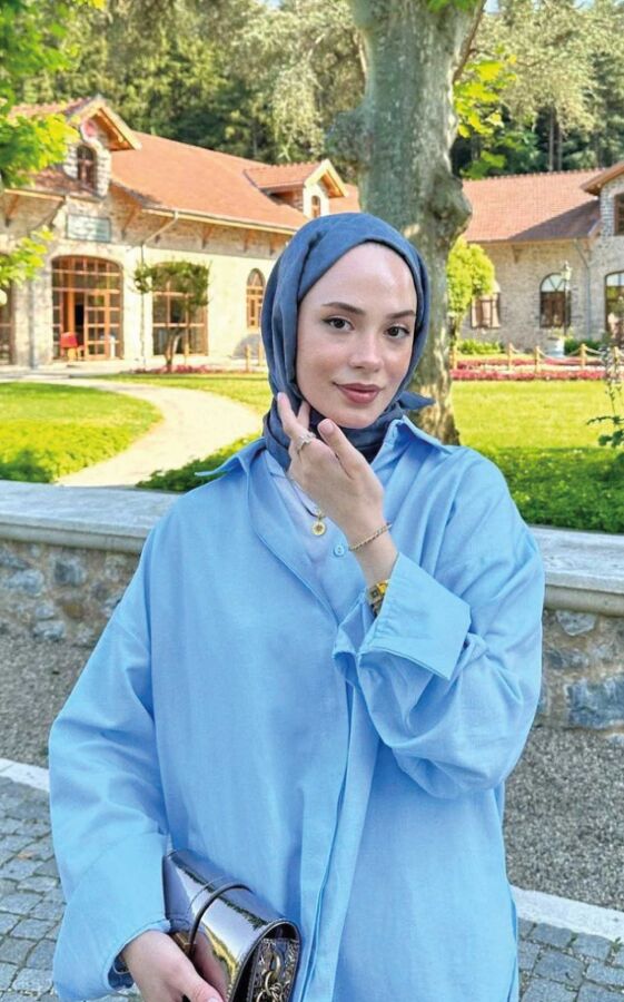 ElifNaz'ın Tercihi ÇAKIL BLOOM DESEN ŞAL - (1)