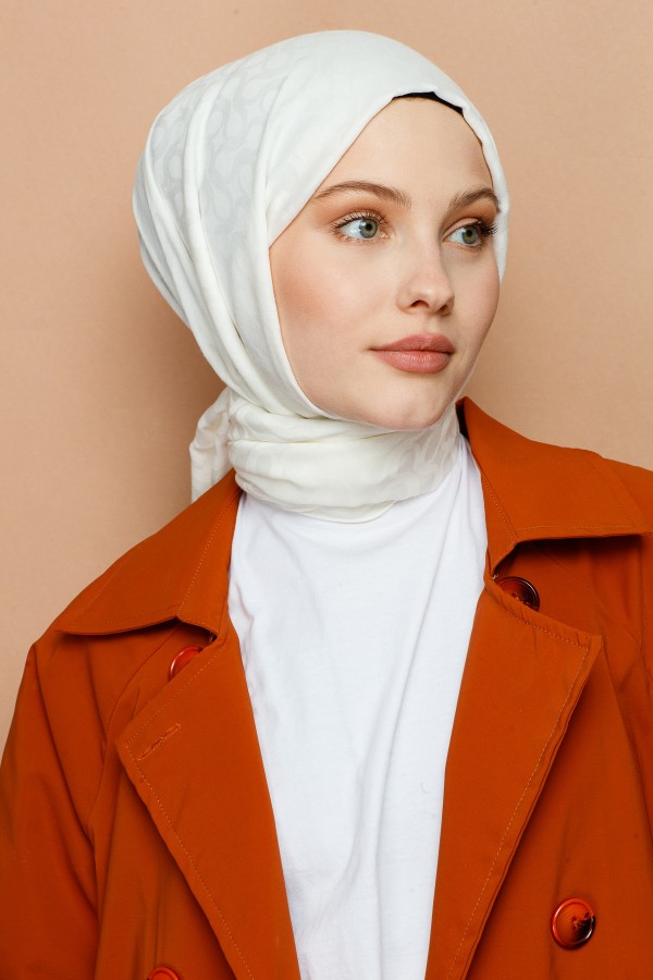 İNCİ BEYAZI BLOOM DESEN ŞAL - VALORSCARF (1)