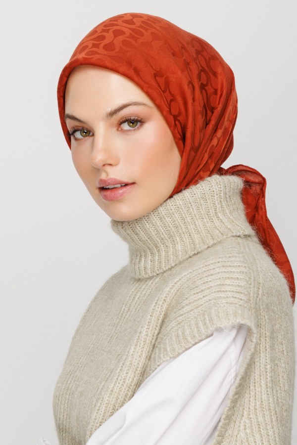  - KOYU KİREMİT BLOOM DESEN EŞARP