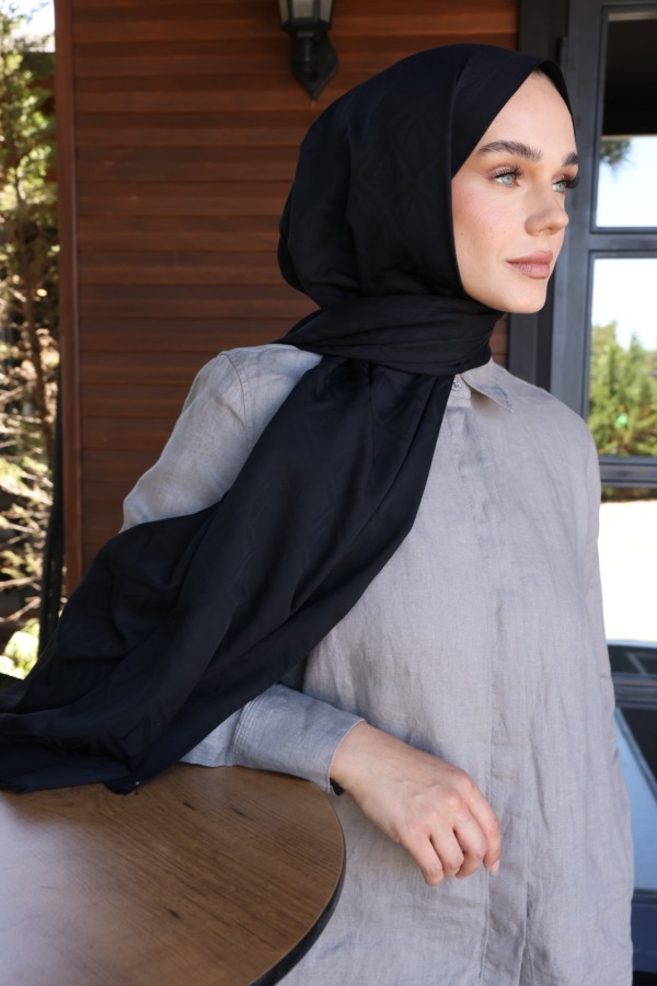 Siyah Logo Desen Şal - (1)